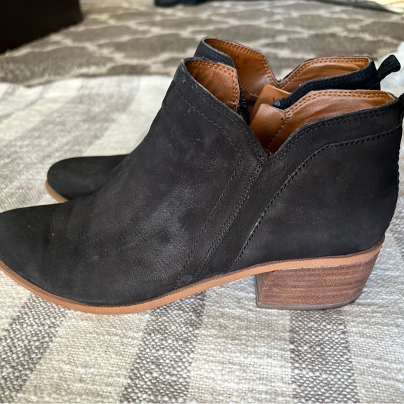 Franco Sarto Suede Booties Size 8 - Picture 2 of 9